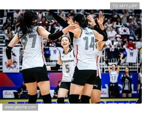 中国女排逆袭战胜强敌 全员表现出色进军世界大赛四强