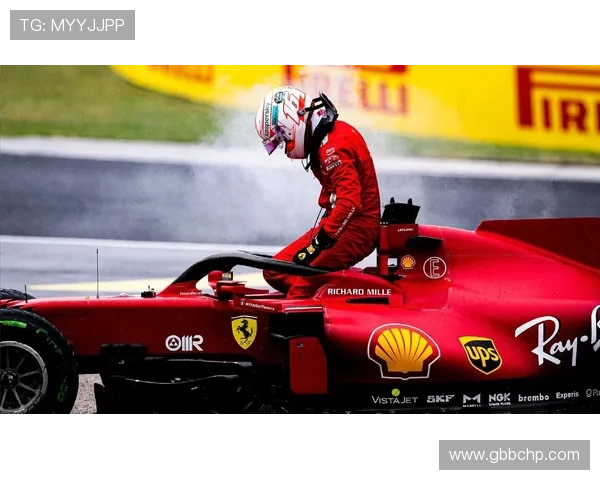 F1赛季激烈角逐：新车技术突破与车队策略博弈引发关注