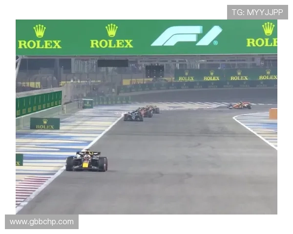 F1赛季风云再起 新规则与顶级车队争锋引发关注