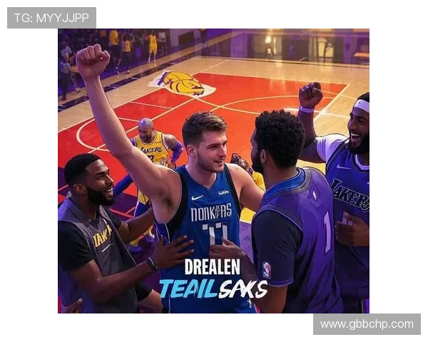 NBA多支豪门齐发力争冠格局生变新赛季悬念再升级引发联盟关注 NBA多支豪门齐发力争冠格局生变新赛季悬念再升级引发联盟关注